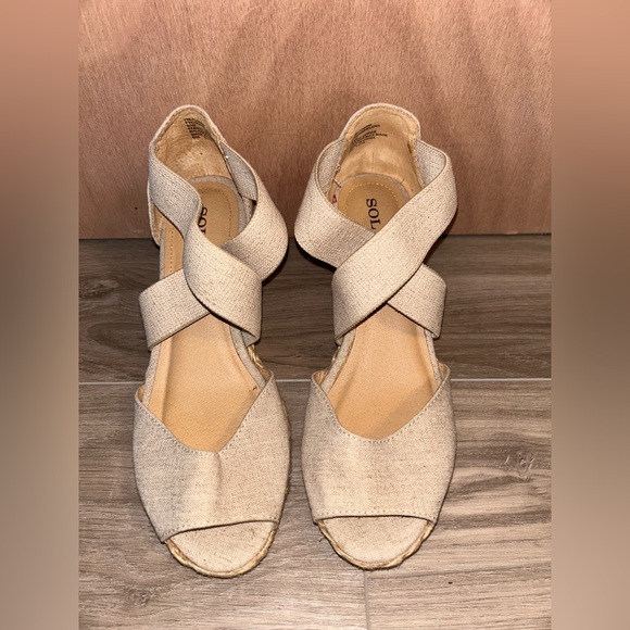 Solanz Tan Shimmer Espadrille Wedge Helena Size 6.5 - Picture 2 of 6